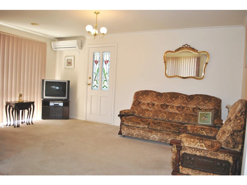 2/7 Baden Powell Place, Mount Eliza VIC 3930