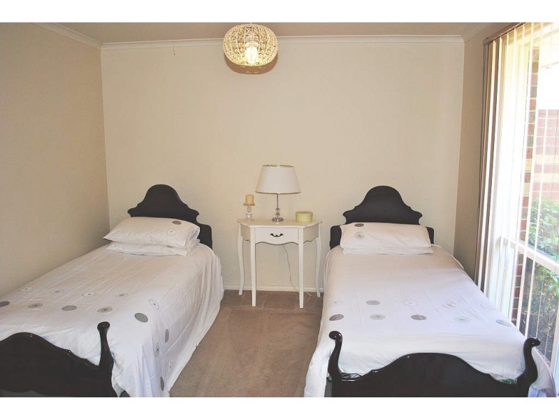 2/7 Baden Powell Place, Mount Eliza VIC 3930