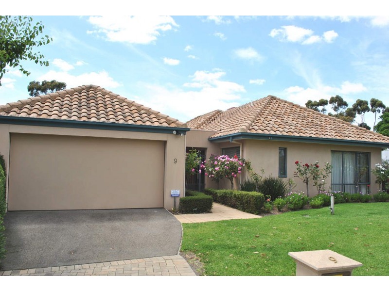 9 Stevenson Court, Mount Eliza VIC 3930