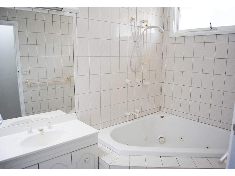 80 Two Bays Road, Mount Eliza VIC 3930