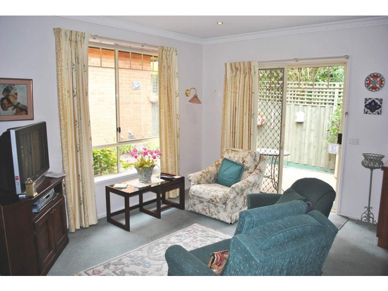 2/4 Clarkestown Avenue, Mount Eliza VIC 3930