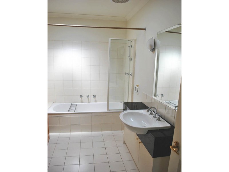 11/109 Canadian Bay Road, Mount Eliza VIC 3930