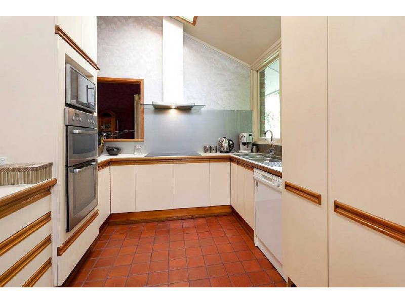 32 Mountain Avenue, Frankston South VIC 3199