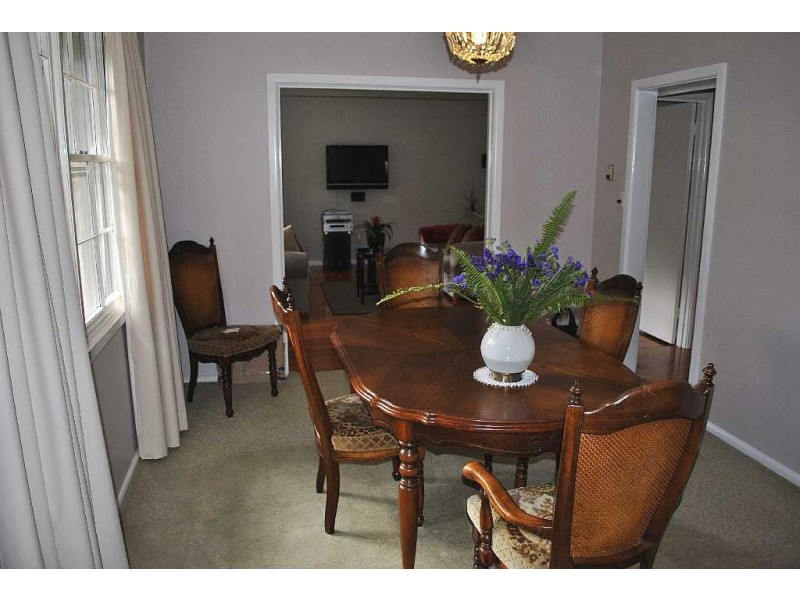 27 Mt Eliza Way, Mount Eliza VIC 3930