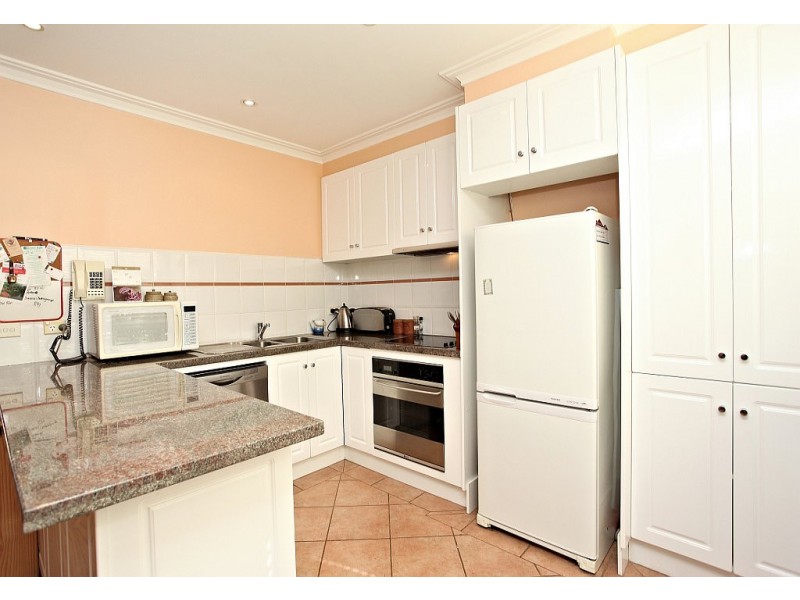 12 Scarborough Drive, Patterson Lakes VIC 3197