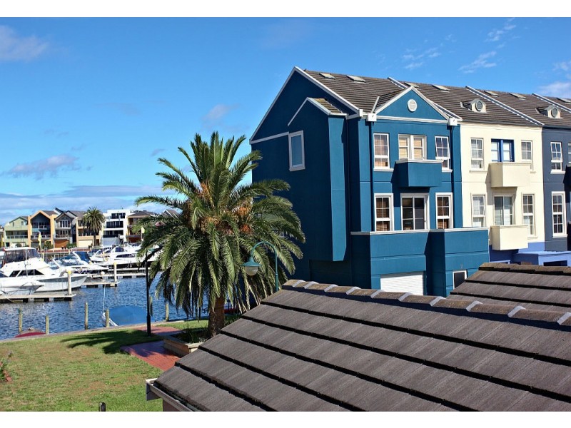 12 Scarborough Drive, Patterson Lakes VIC 3197