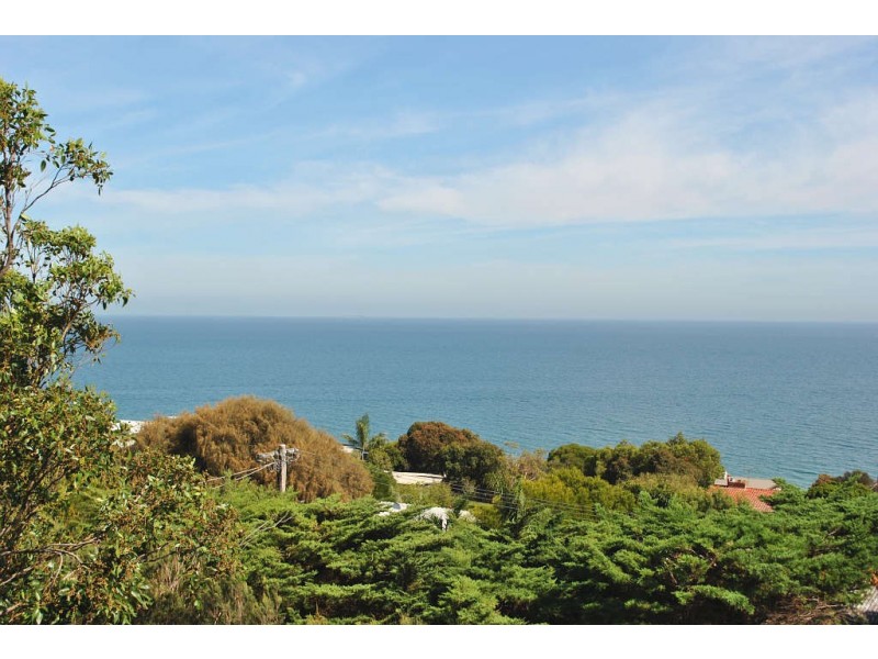 4 Manatee  Avenue, Mount Eliza VIC 3930