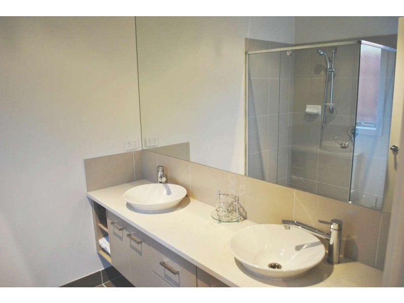 14 Dalsten Grove, Mount Eliza VIC 3930