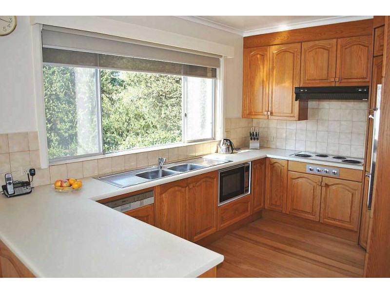 20 Allen Drive, Mount Eliza VIC 3930