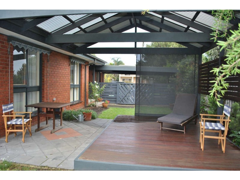 12 Cawarra Street, Mornington VIC 3931