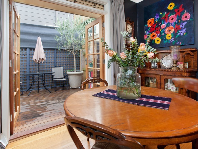 2/18 Bruarong Crescent, Frankston South VIC 3199