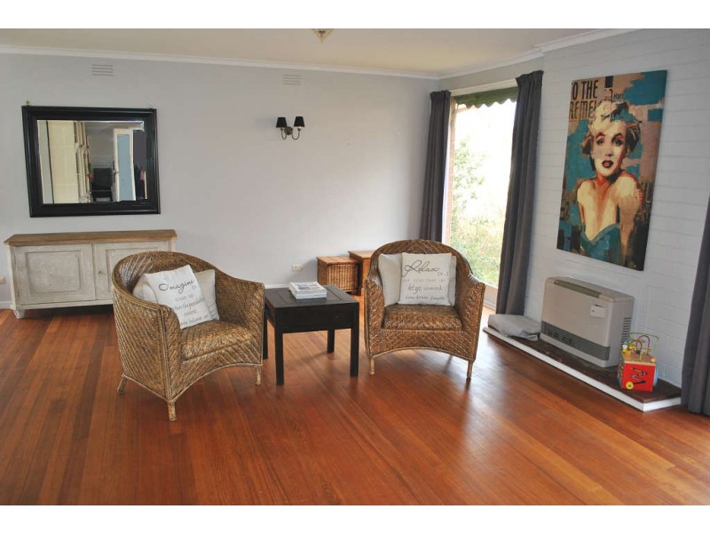 24 Glen Shian Lane, Mount Eliza VIC 3930