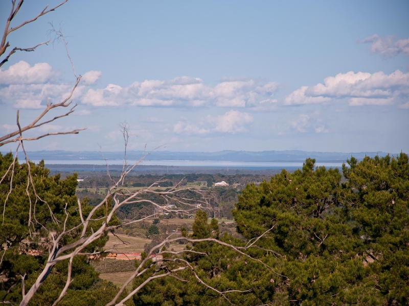 32 Mountain Avenue, Frankston South VIC 3199