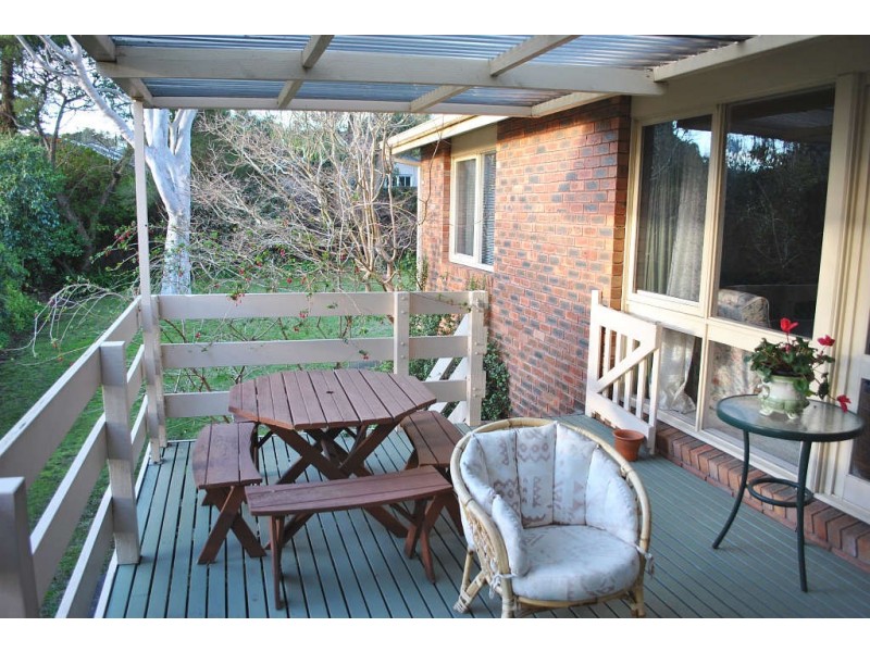 25 Wimborne Avenue, Mount Eliza VIC 3930