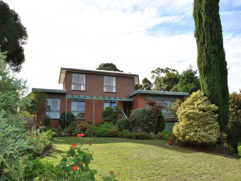 18 Glen Shian Lane, Mount Eliza VIC 3930