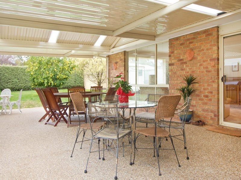 7 Redbourne Avenue, Mount Eliza VIC 3930