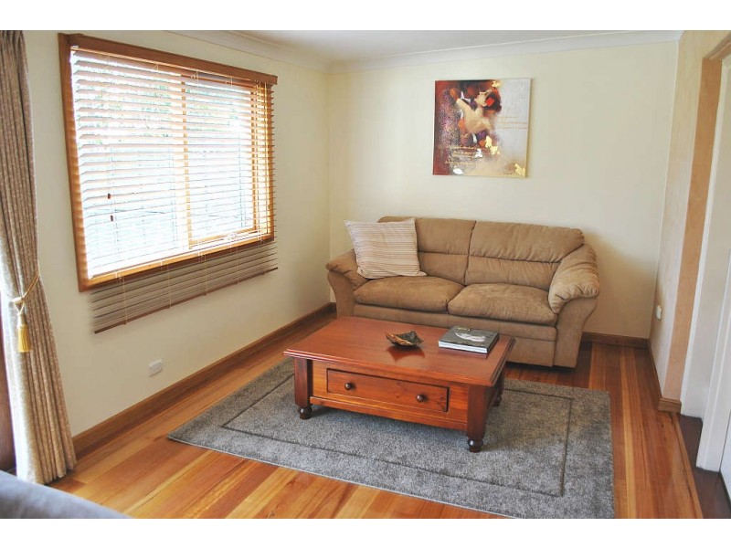 18 Ithaca Road, Frankston South VIC 3199