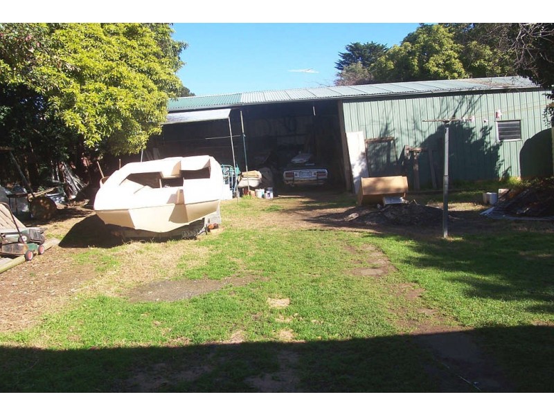 14 Koetong Parade, Mount Eliza VIC 3930