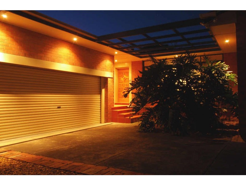 21 McComb Boulevard, Frankston South VIC 3199