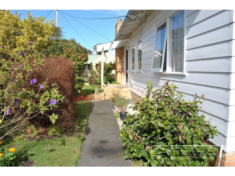 130 Kunyung Road, Mount Eliza VIC 3930