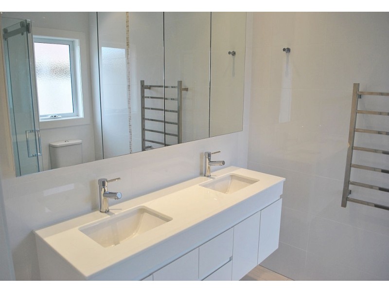 1/14 Coonara Avenue, Mount Eliza VIC 3930