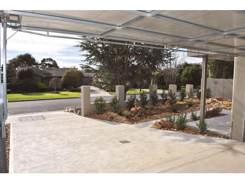 1/14 Coonara Avenue, Mount Eliza VIC 3930