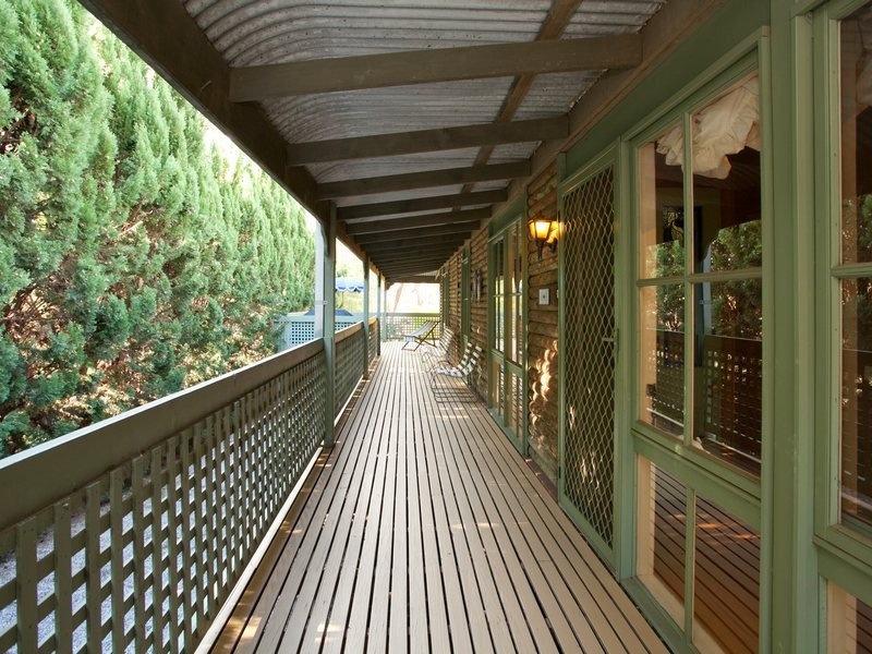 7 Mason Street, Mount Eliza VIC 3930