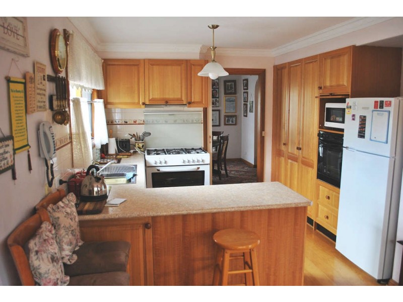 3/4 Roy Court, Mount Eliza VIC 3930