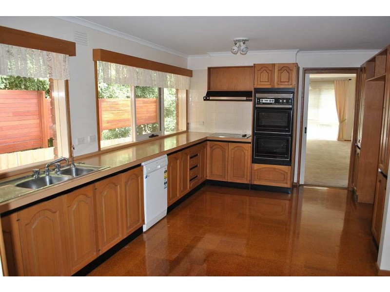 25 Wimborne Avenue, Mount Eliza VIC 3930