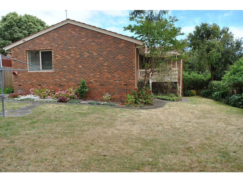 25 Wimborne Avenue, Mount Eliza VIC 3930