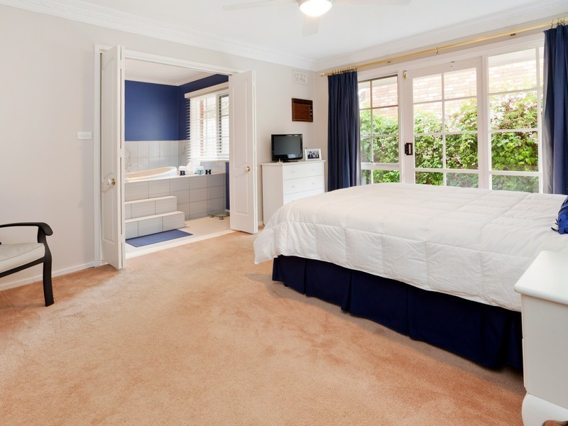 20 Bright Crescent, Mount Eliza VIC 3930