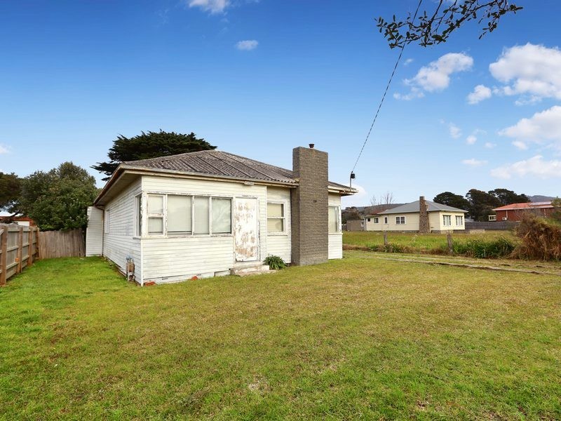 16 Marine Drive, Safety Beach VIC 3936