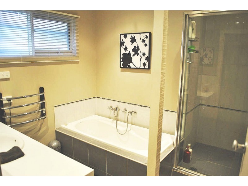 87 Koornalla Crescent, Mount Eliza VIC 3930