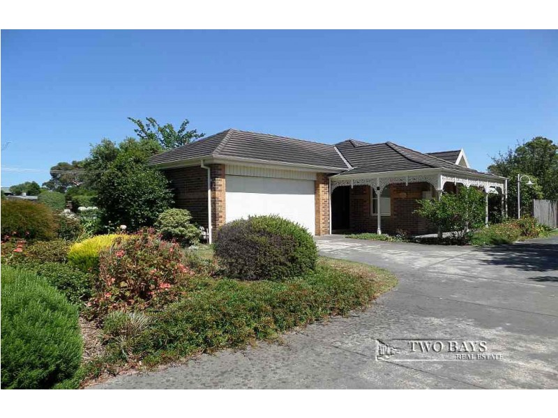 1/1 Baden Powell Place, Mount Eliza VIC 3930