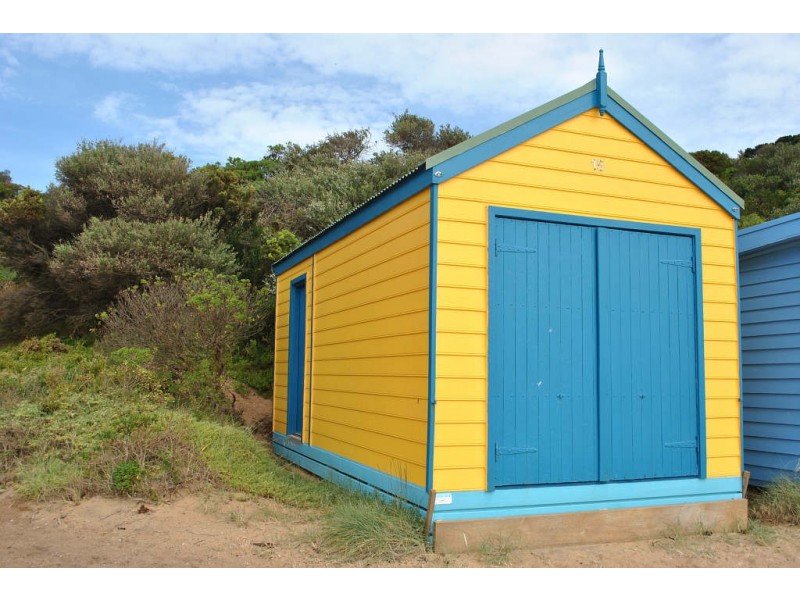 15 Beach Box Earimil Beach, Mount Eliza VIC 3930