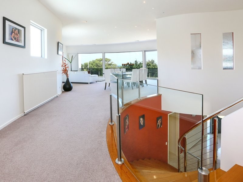 36 Jacksons Road, Mount Eliza VIC 3930