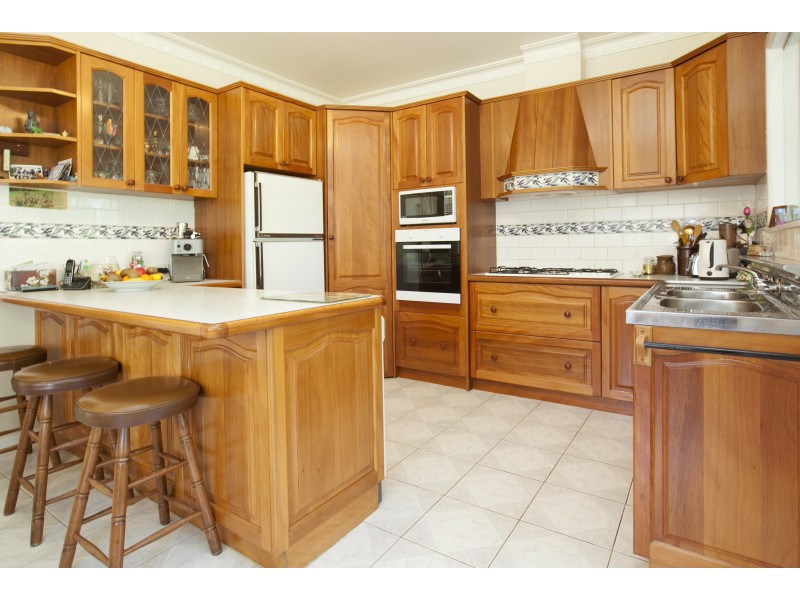 11-13 Allison Road, Mount Eliza VIC 3930