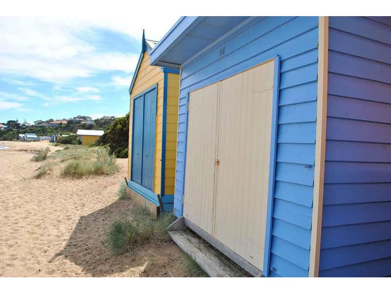 14 Beach Box – Earimil North Beach, Mount Eliza VIC 3930