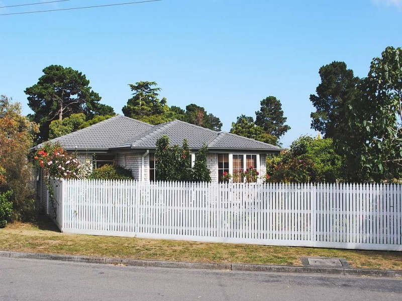 1/29 Clarkestown Avenue, Mount Eliza VIC 3930