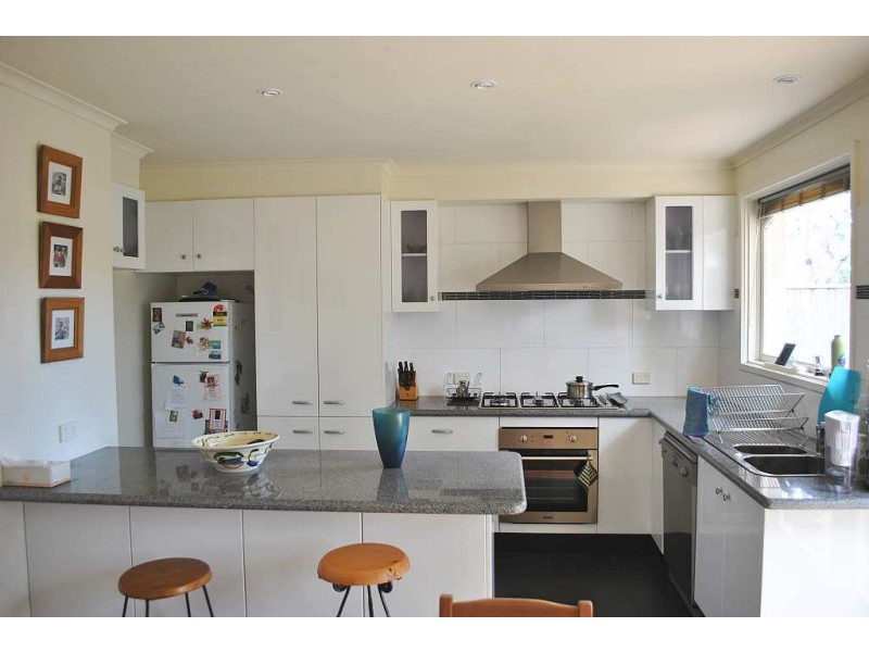 9/6 Coonara Avenue, Mount Eliza VIC 3930