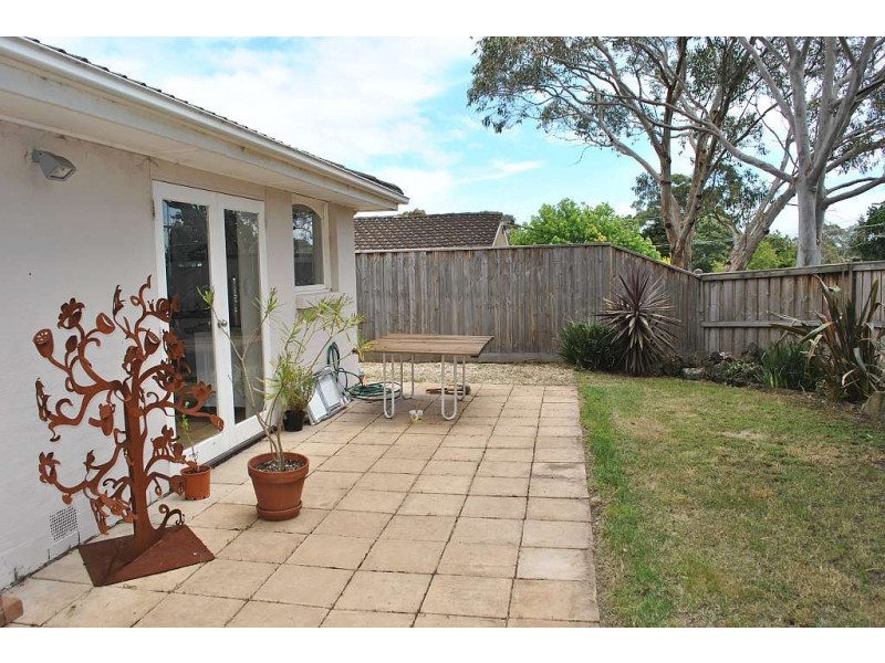 9/6 Coonara Avenue, Mount Eliza VIC 3930