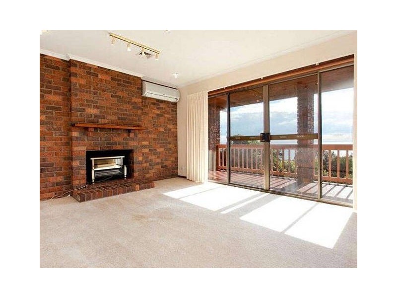 4 Matong Road, Mount Eliza VIC 3930