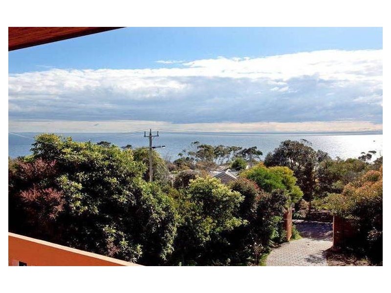 4 Matong Road, Mount Eliza VIC 3930