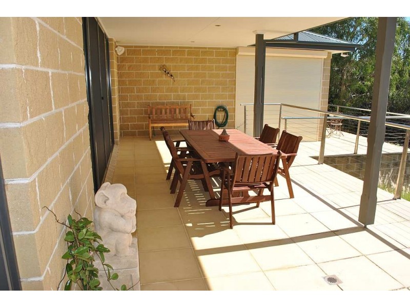 11A Brian Court, Mount Eliza VIC 3930