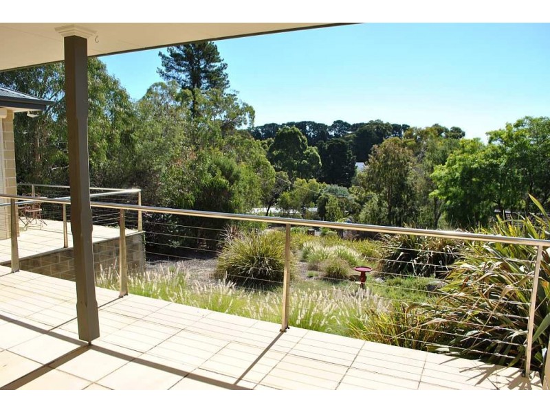 11A Brian Court, Mount Eliza VIC 3930