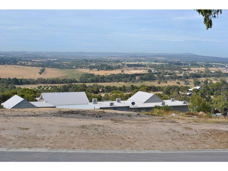 12 Manna Hill Court, Mount Eliza VIC 3930