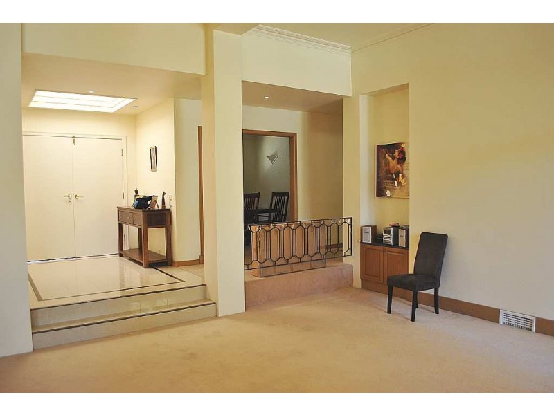 11 Jamesbrad Court, Mount Eliza VIC 3930