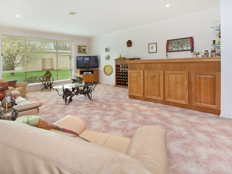 7 Redbourne Avenue, Mount Eliza VIC 3930