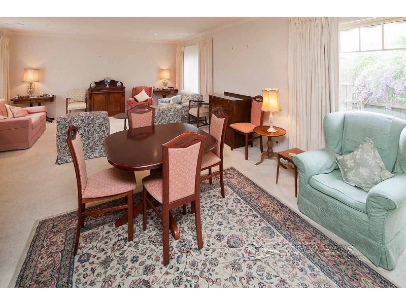 4/4-6 Clarkestown Avenue, Mount Eliza VIC 3930