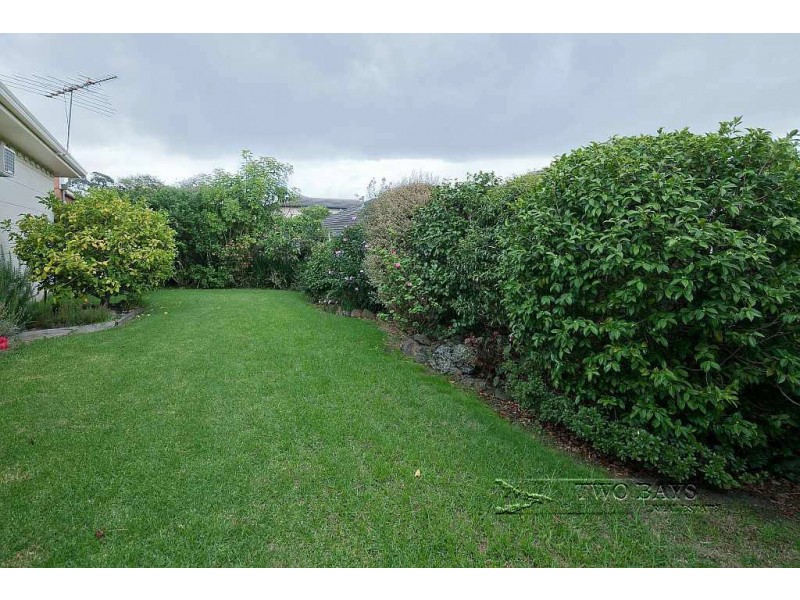 2/15 Dalsten Grove, Mount Eliza VIC 3930